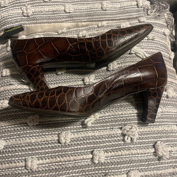 Preowned and in very good condition - Picture 11 of 12